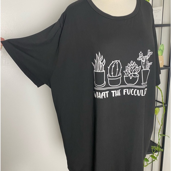 Bundle SHEIN Curve “What The Fucculent” t-shirt black matching post earrings - Picture 3 of 10